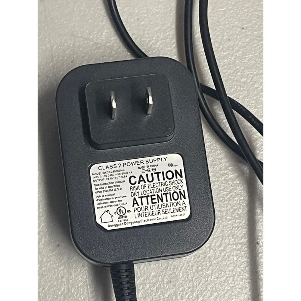 Original Shark Battery USED WITH VACUME IZ482H PRE OWNED‎ 2 BATTERYS 1- CHARGER